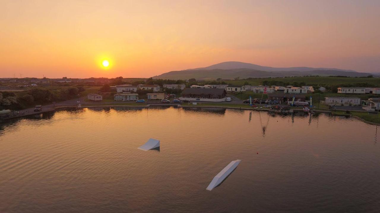 Driftwood Cottage Port Haverigg Marina Village 米勒姆 外观 照片
